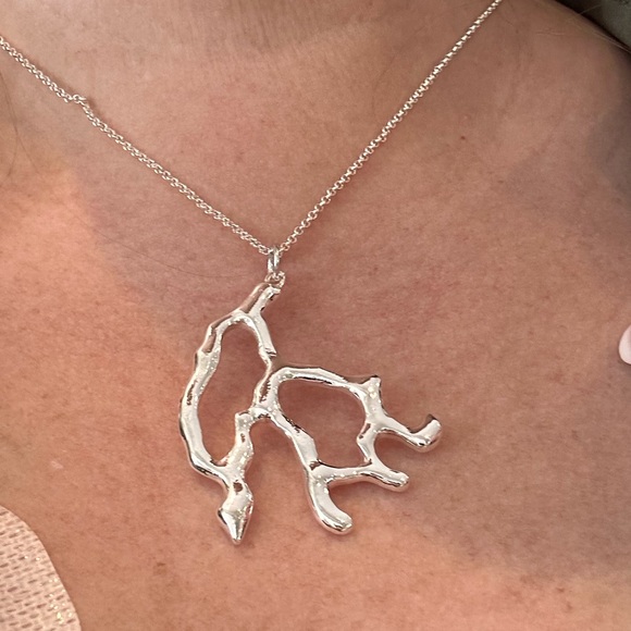 Sno of Sweden nwt roots necklaces silver as seen on people magazine - Picture 4 of 6